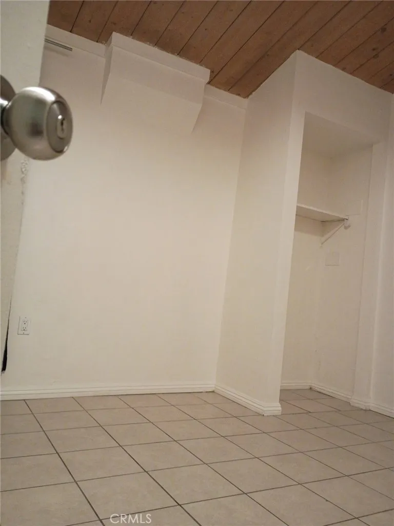Additional image 7 of 120 W Marshall Blvd Unit 5, San Bernardino, CA 92405