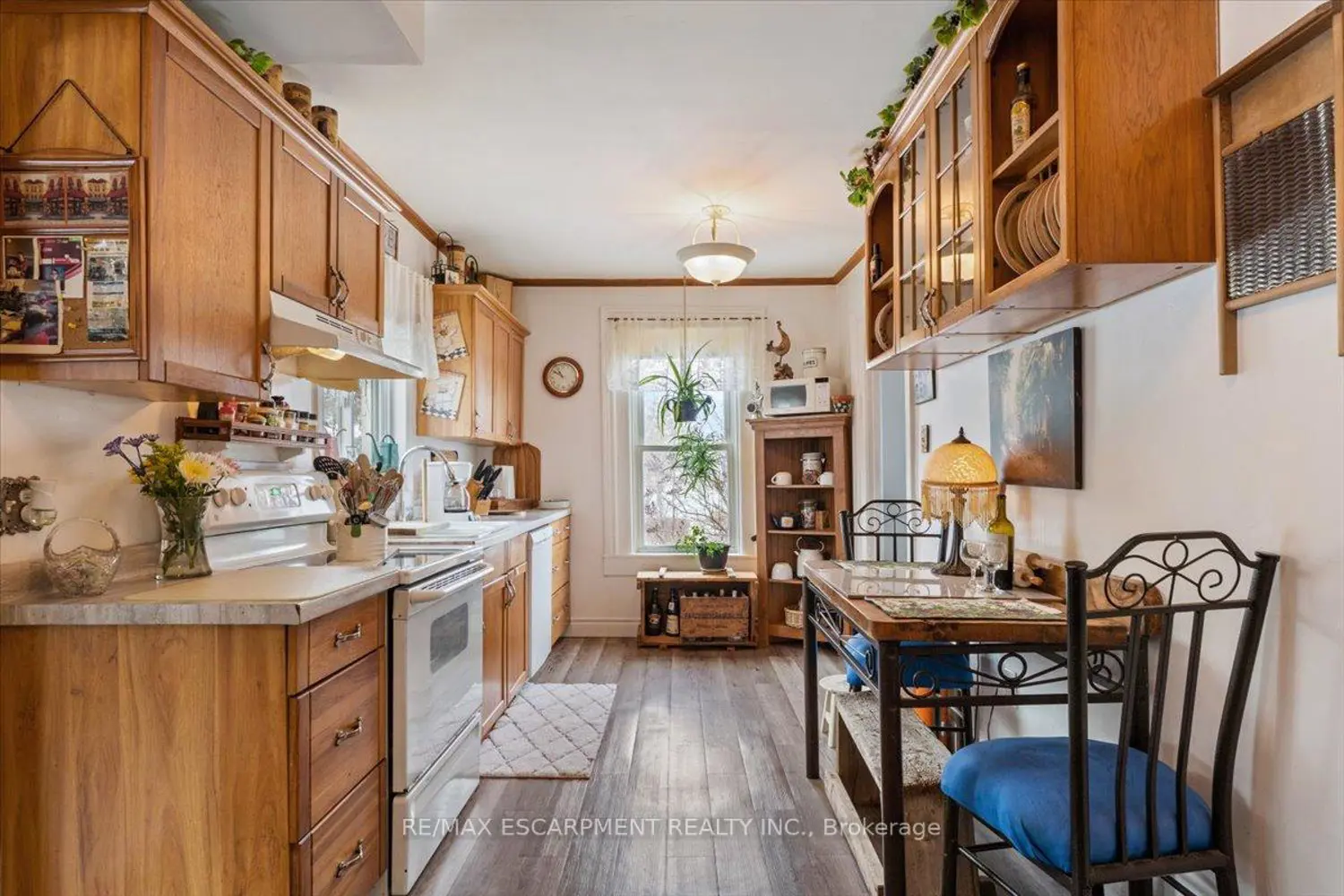 Additional image 8 of 5914 Canborough Road