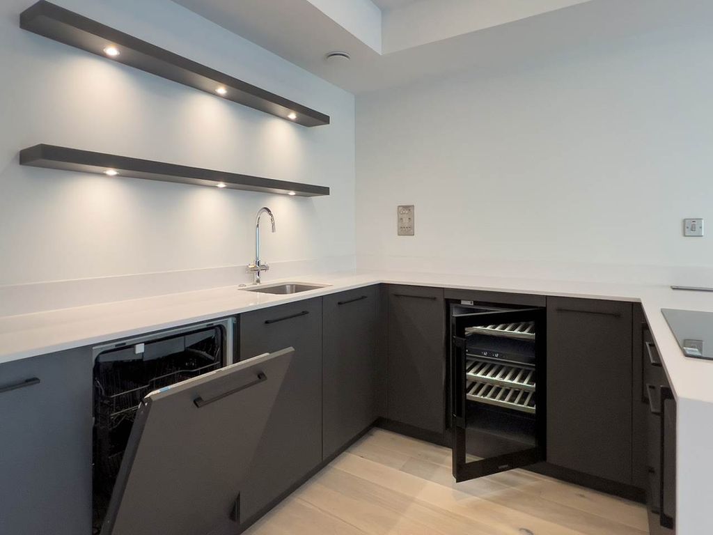 Additional image 4 of 2 bed flat for sale59A Belford Road, 59A Belford Road EH4