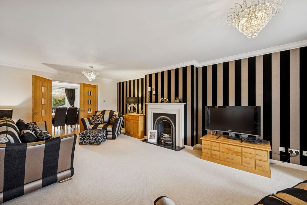 Additional image 22 of 6 bed detached house for saleHamilton Way, East Whitburn EH47
