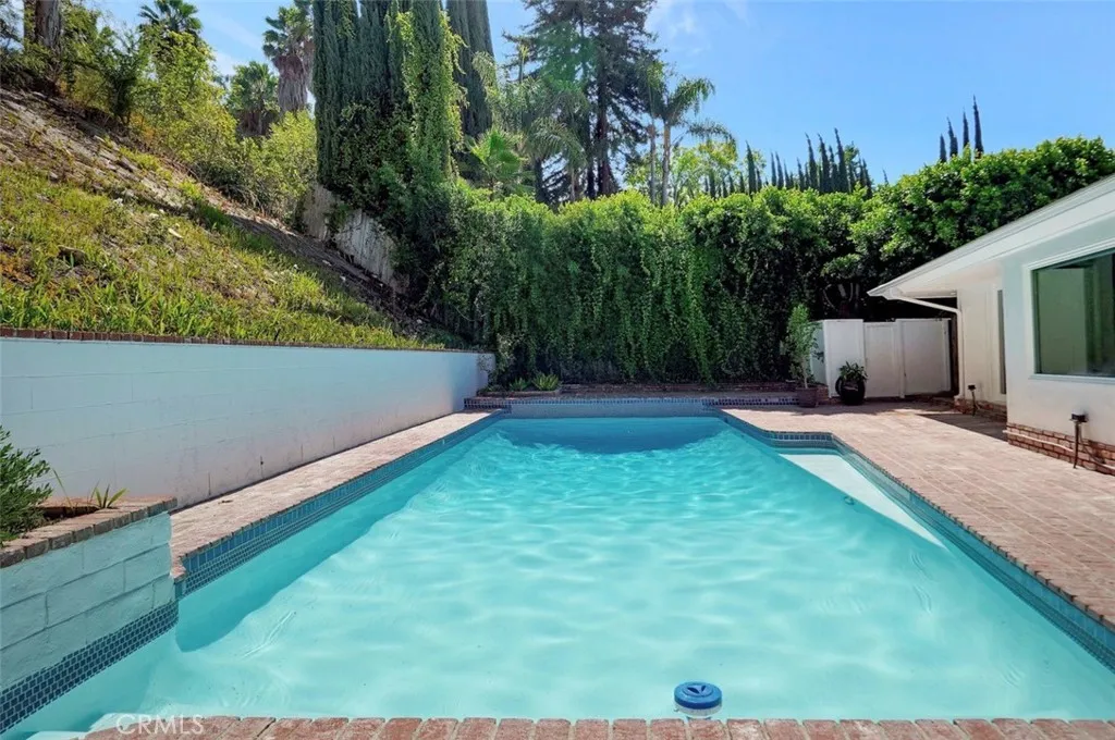 Additional image 24 of 4450 Hayvenhurst Ave, Encino, CA 91436