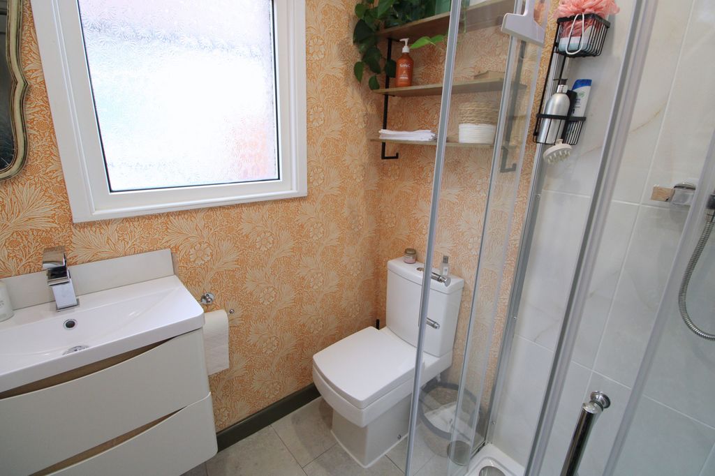 Additional image 11 of 3 bed flat for saleOakwood Road, Rhyl LL18