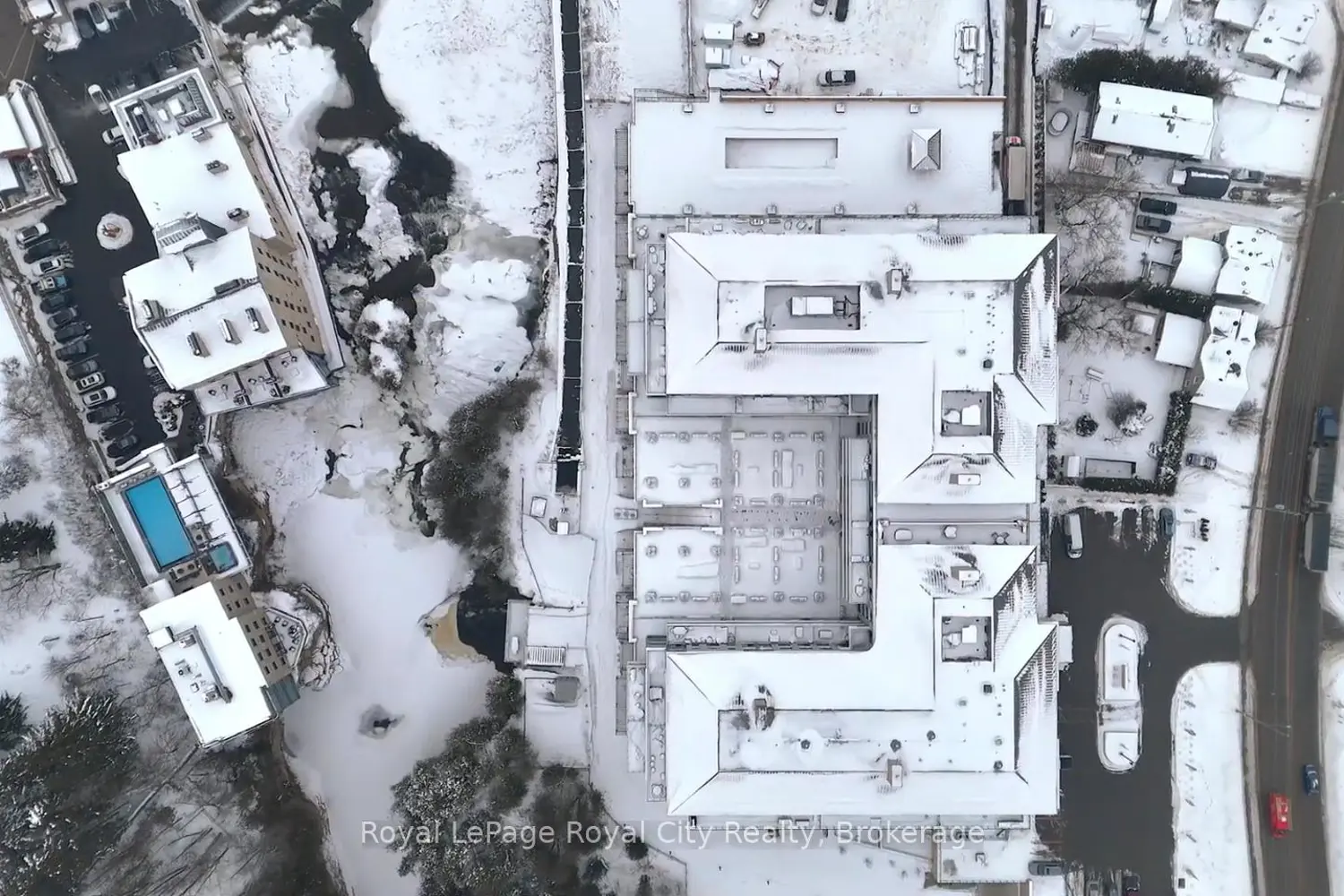 Additional image 9 of 6523 Wellington 7 Road 35