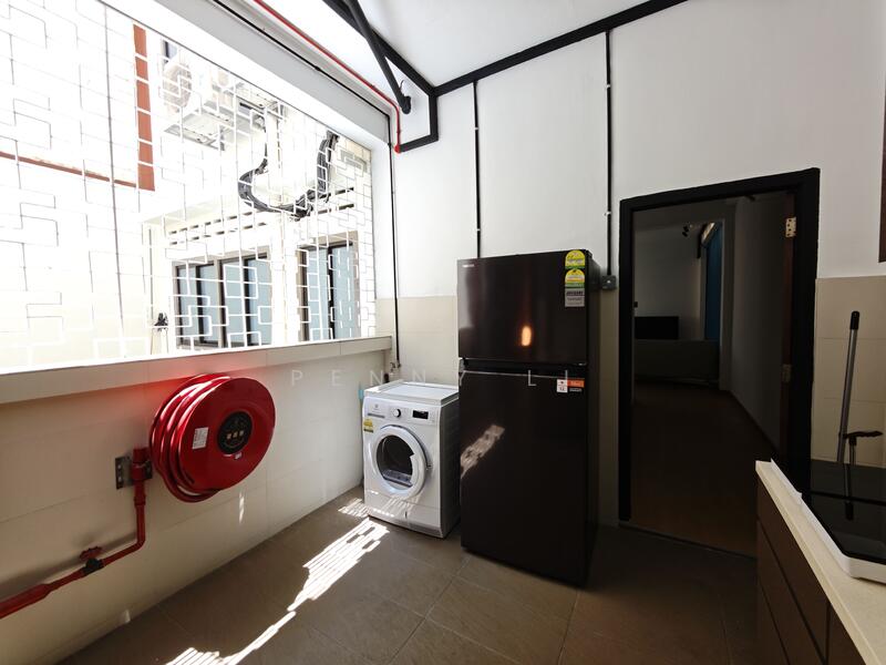 Additional image 8 of 30 Penhas Road