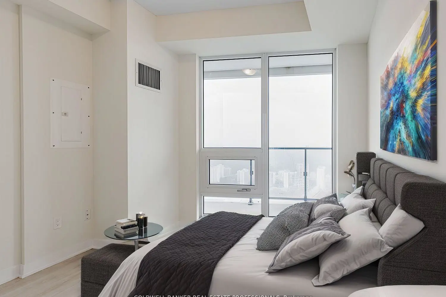 Additional image 6 of 2221 Yonge Street 5304