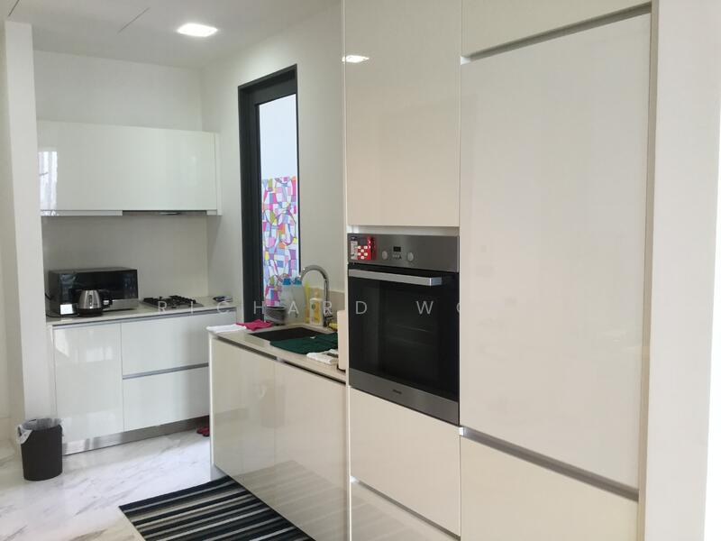 Additional image 4 of 2 Suffolk Walk