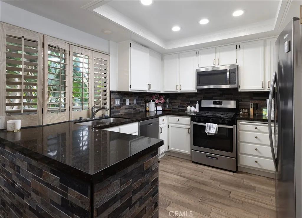 Additional image 10 of 9 Flores, Irvine, CA 92612