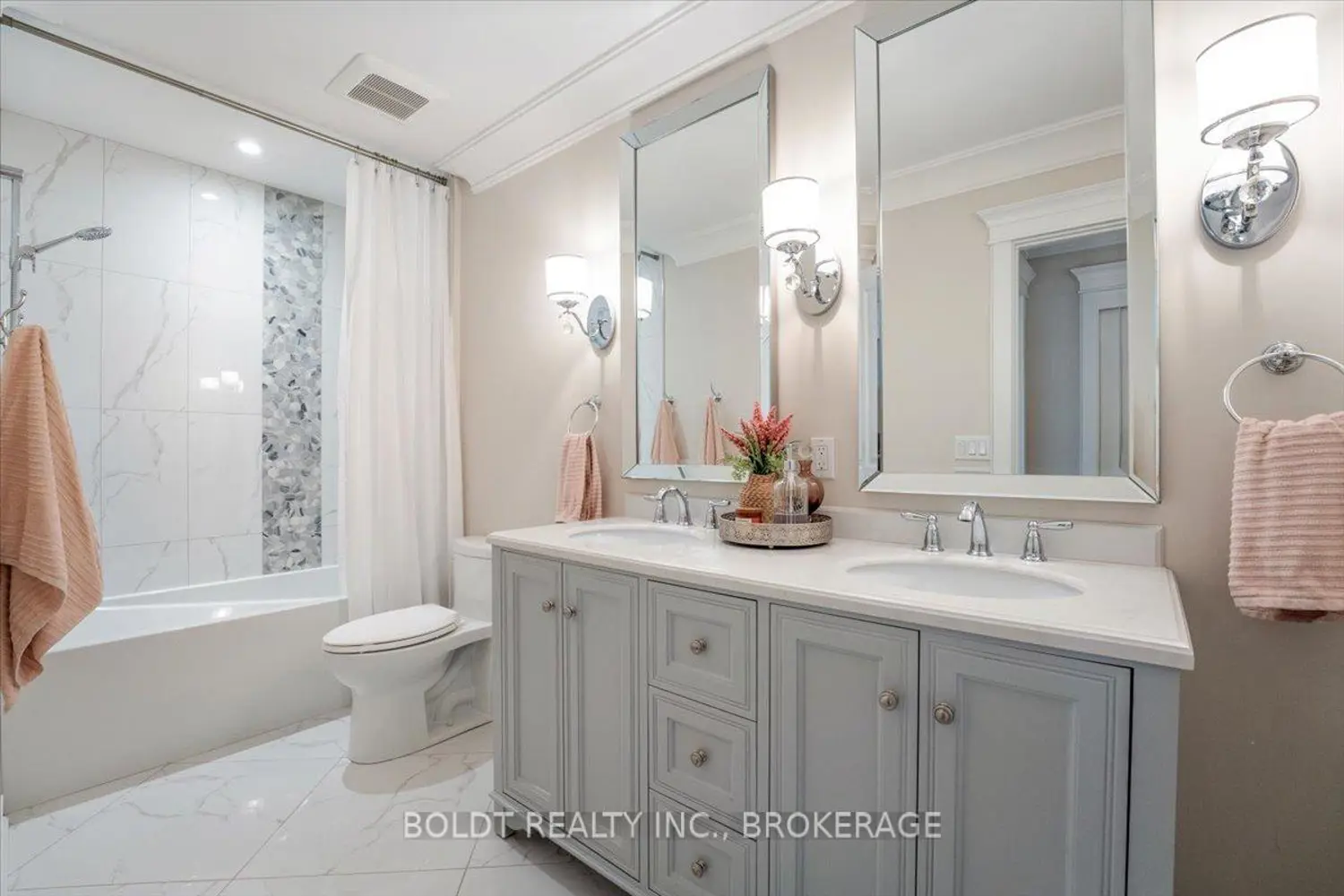 Additional image 10 of 1107 Balfour Street