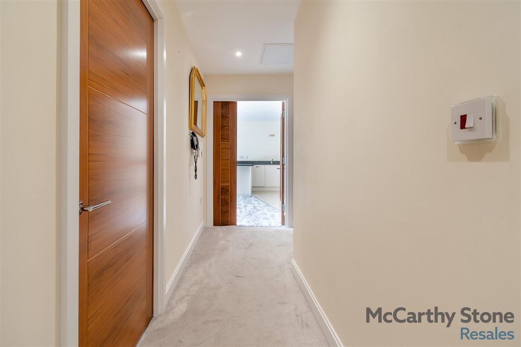 Additional image 38 of 2 bed flat for saleStapleton Court, Waller Grove, Swanland HU14