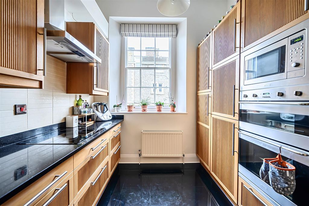 Additional image 12 of 2 bed flat for saleElton Road, Clevedon BS21