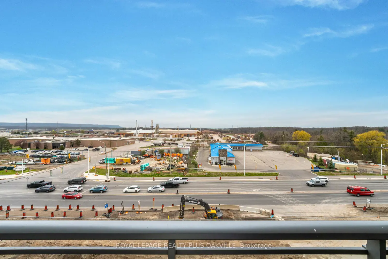 Additional image 17 of 5230 Dundas Street A629