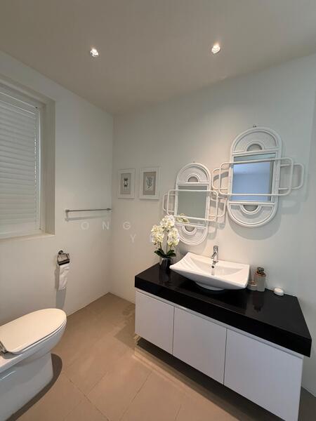 Additional image 10 of Highland Close