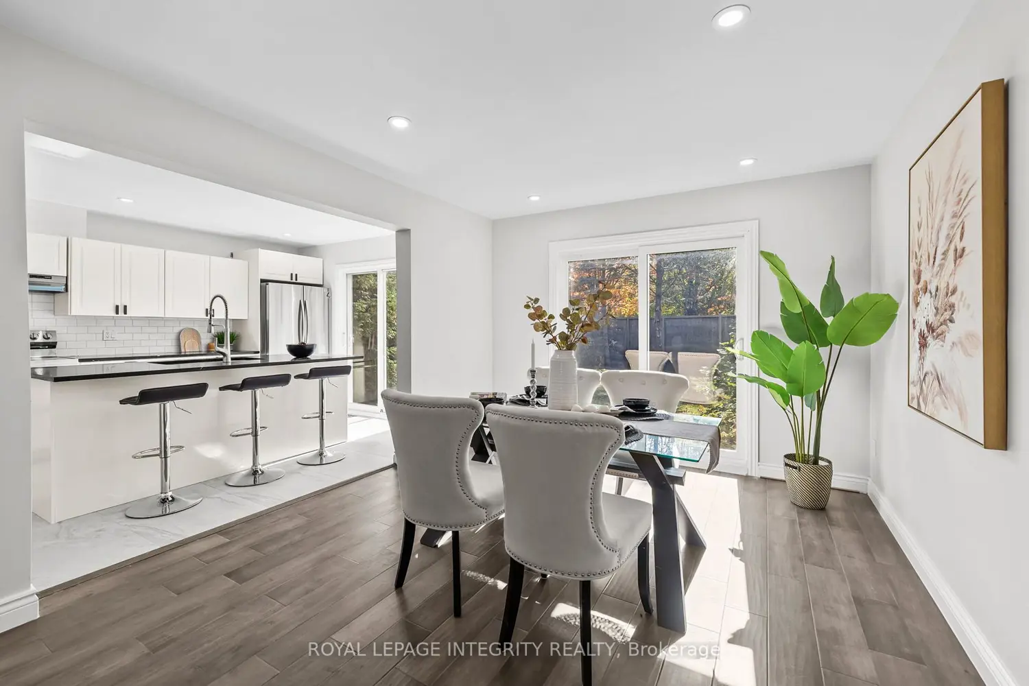 Additional image 5 of 83 Saddle Crescent