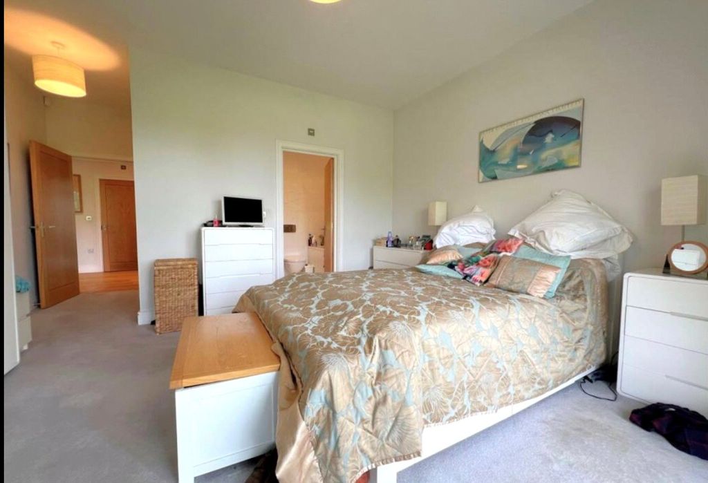 Additional image 5 of 3 bed flat for saleCloister Way, Leamington Spa, Warwickshire CV32