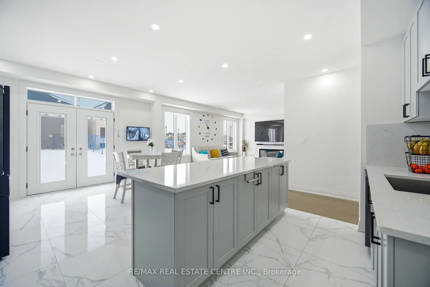 Additional image 8 of 112 Bluebird Boulevard