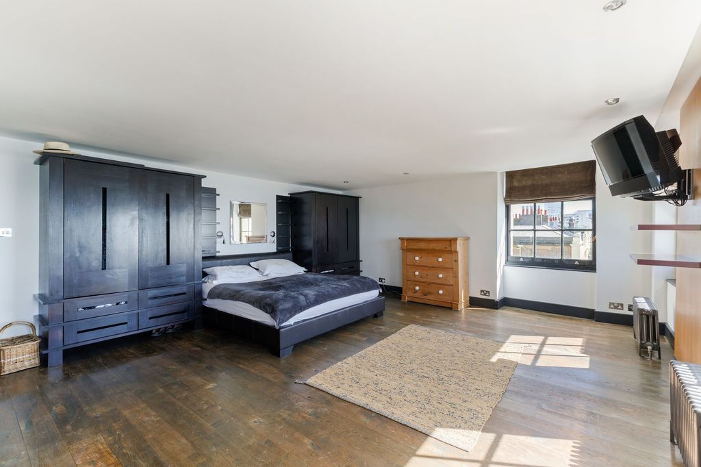 Additional image 11 of 3 bed flat for saleBrunswick Terrace, Hove BN3