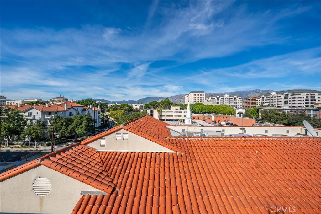 Additional image 52 of 150 S Oak Knoll Avenue Unit 105, Pasadena, CA 91101