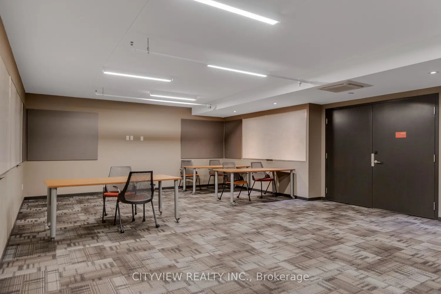 Additional image 20 of 1291 Gordon Street 414