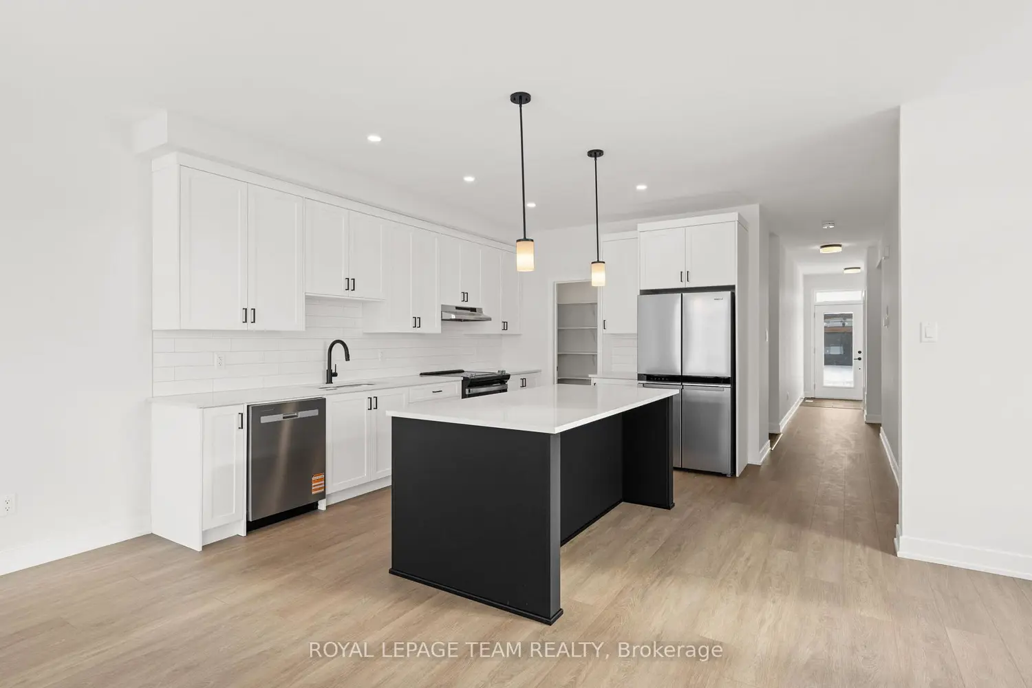 Additional image 6 of 1064 Moore Street