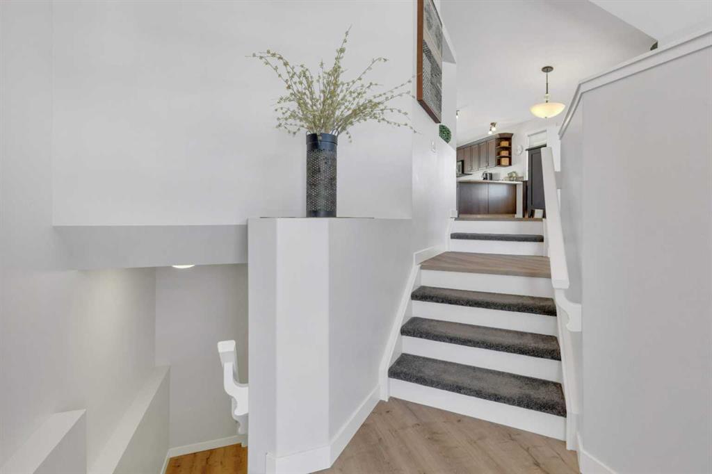 Additional image 4 of 82 Mackenzie Crescent, Lacombe, AB, T4L 0B2