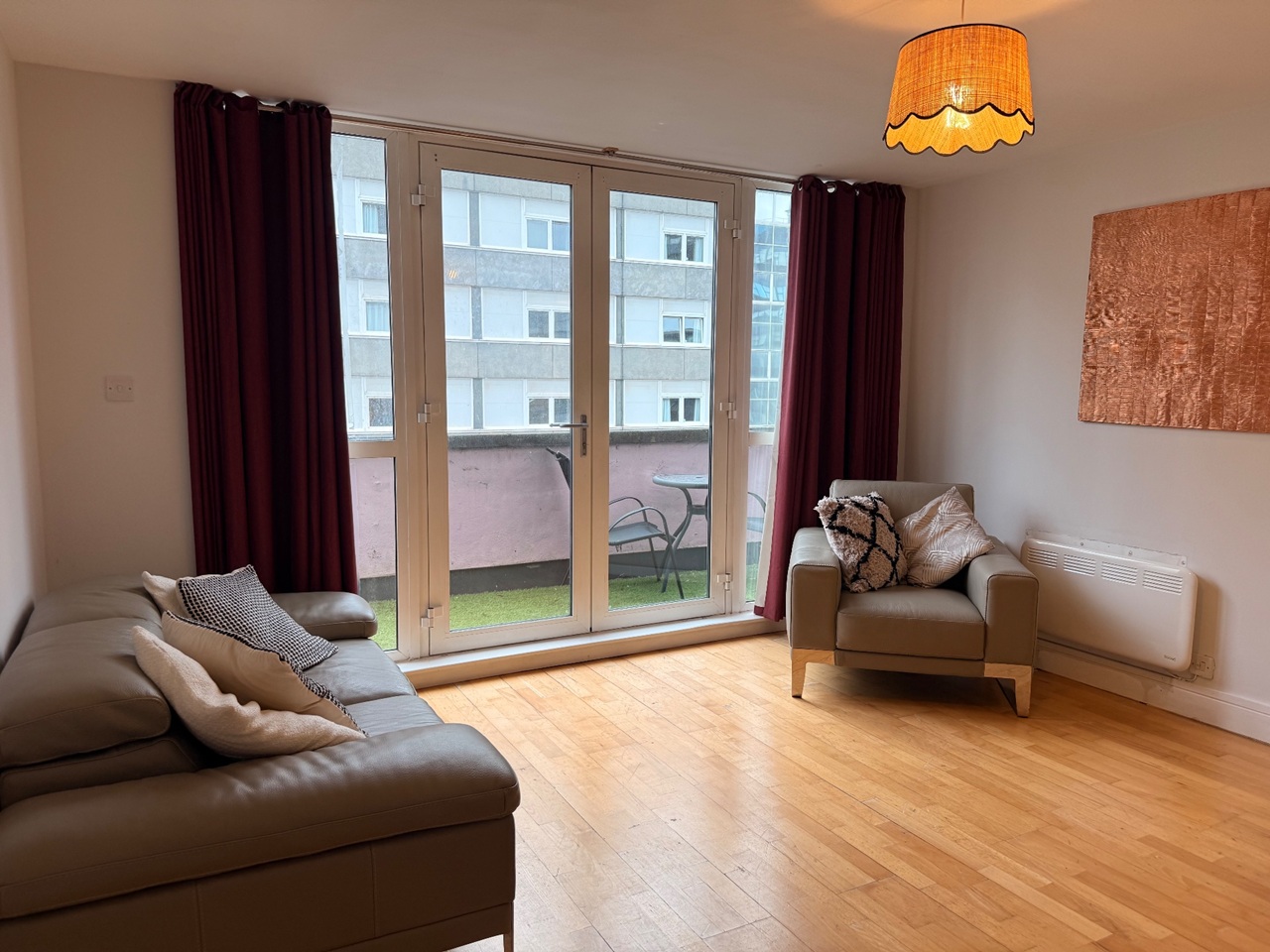 2 Bed Flat, Blackfriars St, M3, N1 7GU