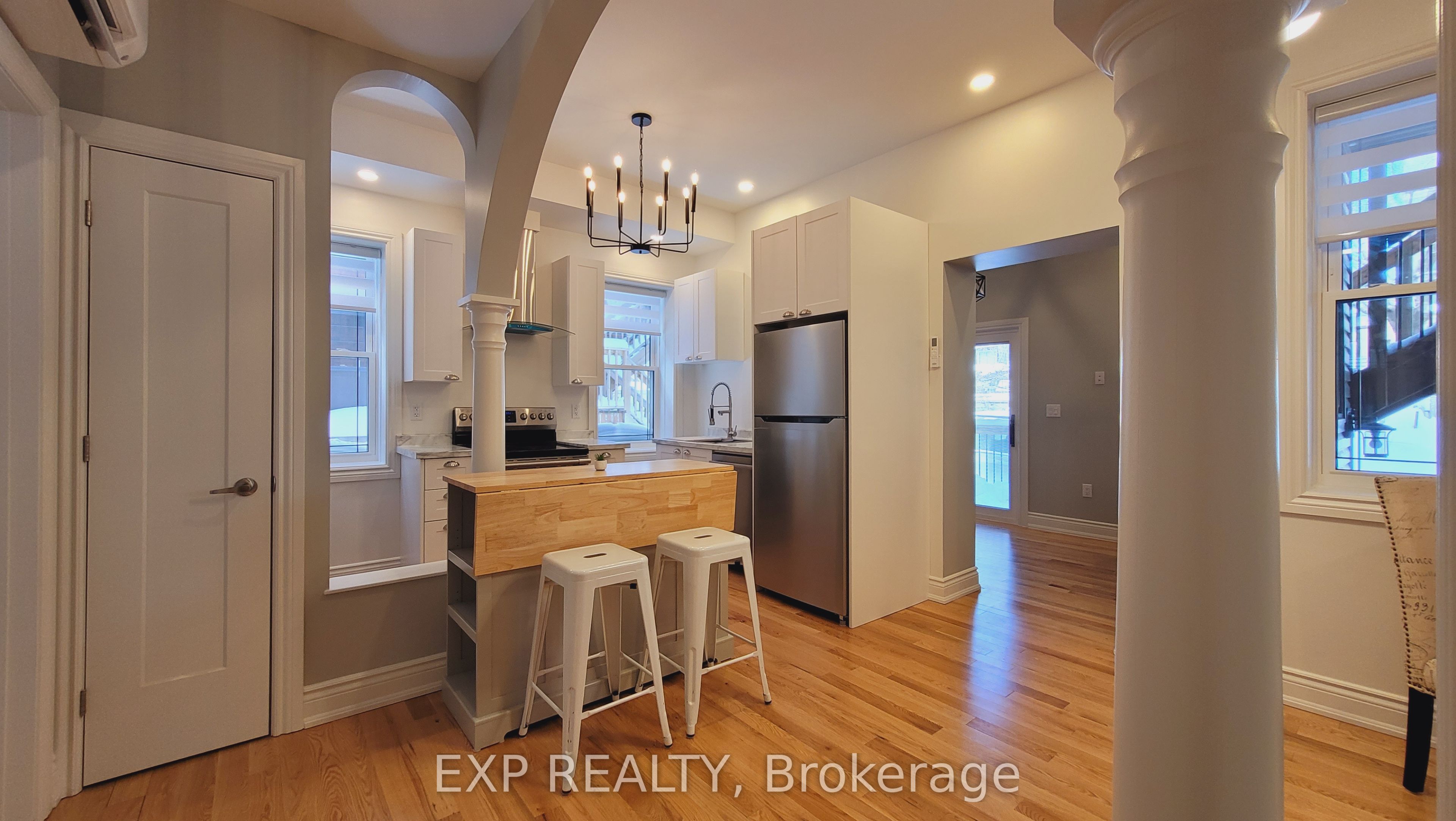 103-157-159 James Street, Ottawa, ON, K1R 5M4