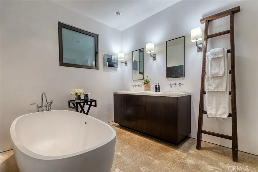 Additional image 33 of 269 Emerald Bay, Laguna Beach, CA 92651