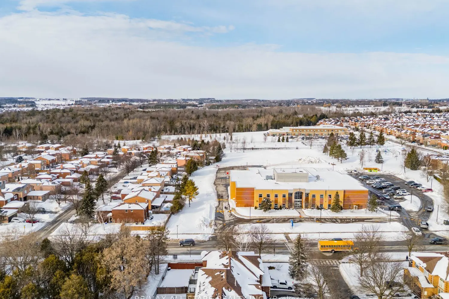 Additional image 17 of 84 Willoway