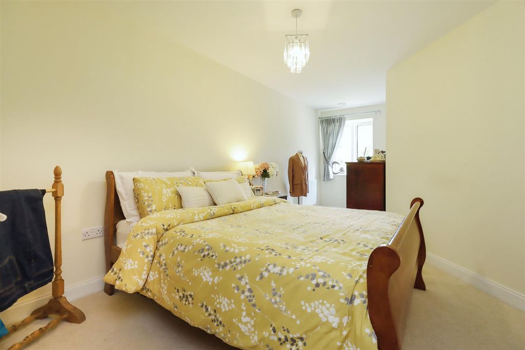Additional image 13 of 1 bed flat for saleSummerfield Place, 117 Wenlock Road, Shrewsbury SY2