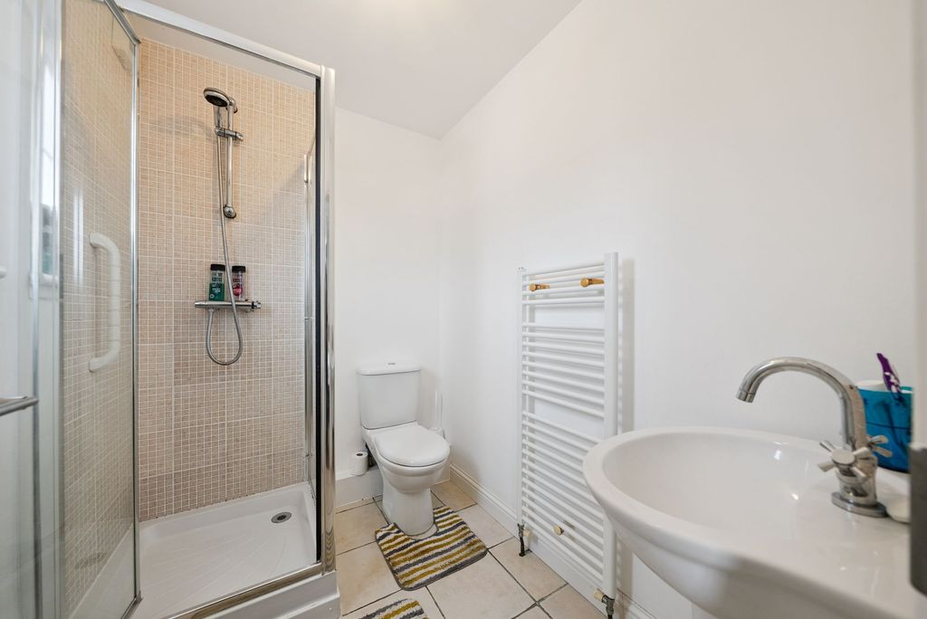Additional image 11 of 2 bed flat for saleFlat 2 Whinbrae Court, Helensburgh G84