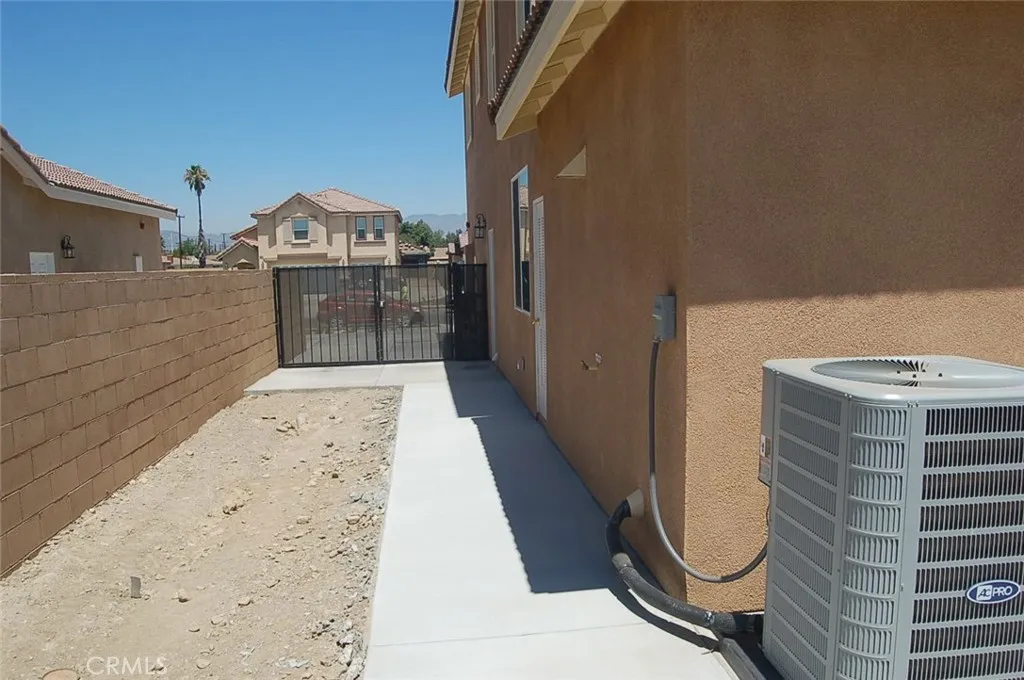 Additional image 46 of 17565 Owen Street Unit 1, Fontana, CA 92335