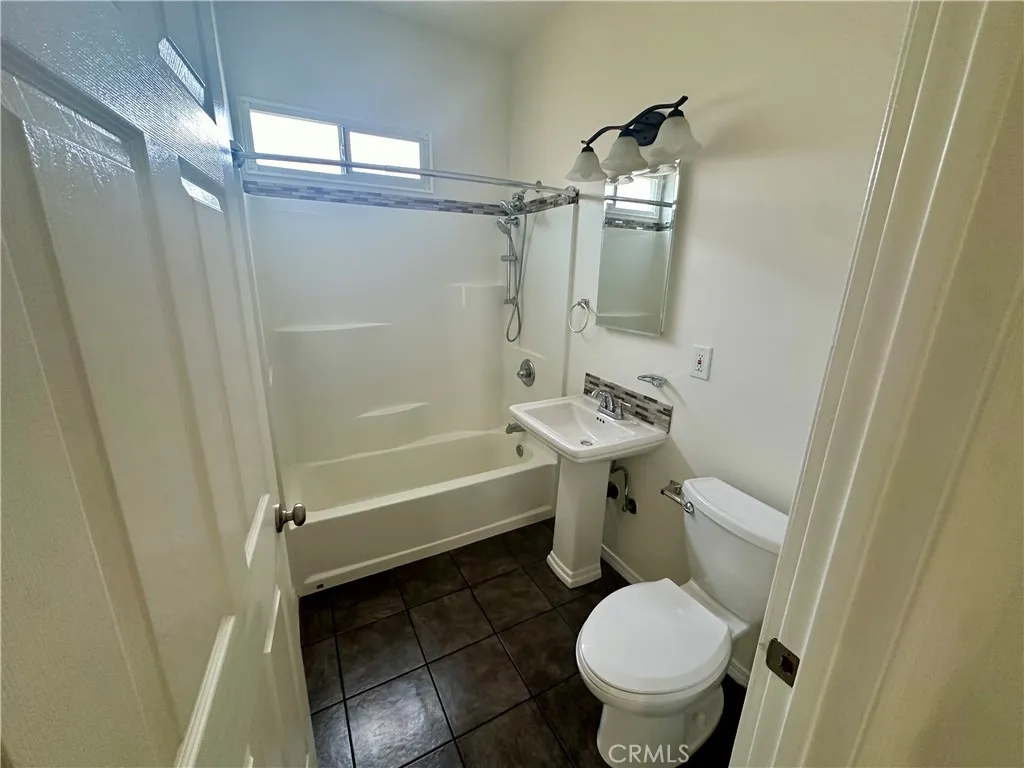 Additional image 8 of 1760 N Las Palmas Avenue, Los Angeles, CA 90028