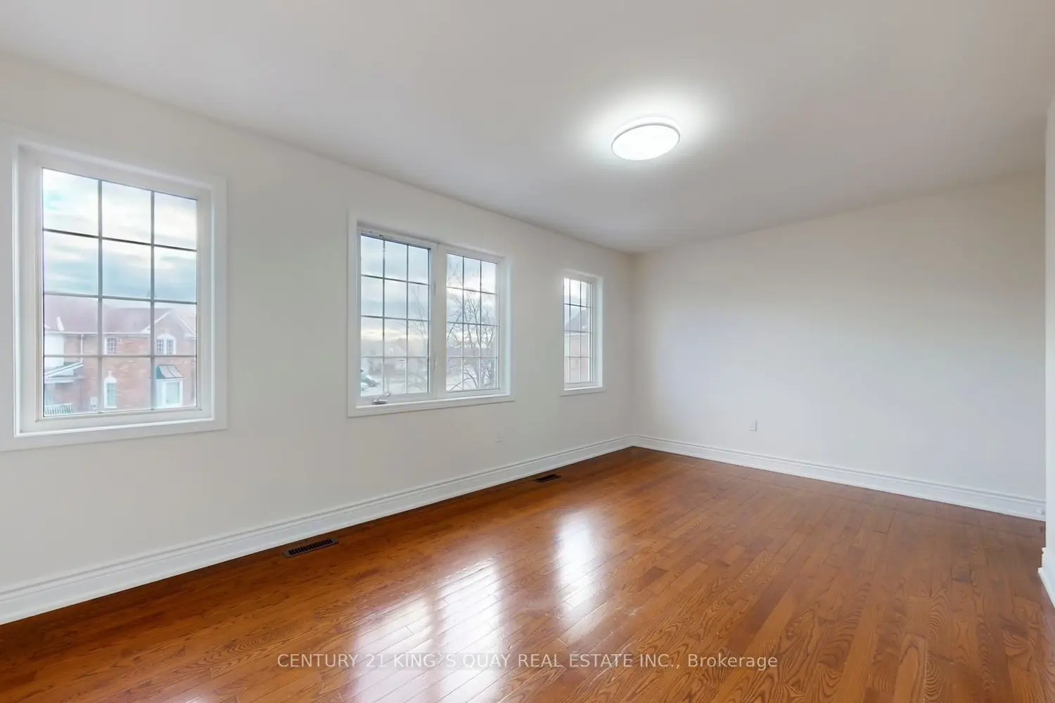 Additional image 14 of 39 Hoptree Avenue