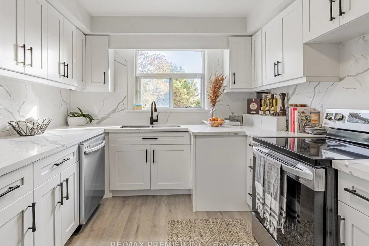 Additional image 3 of 1368 Tansley Drive