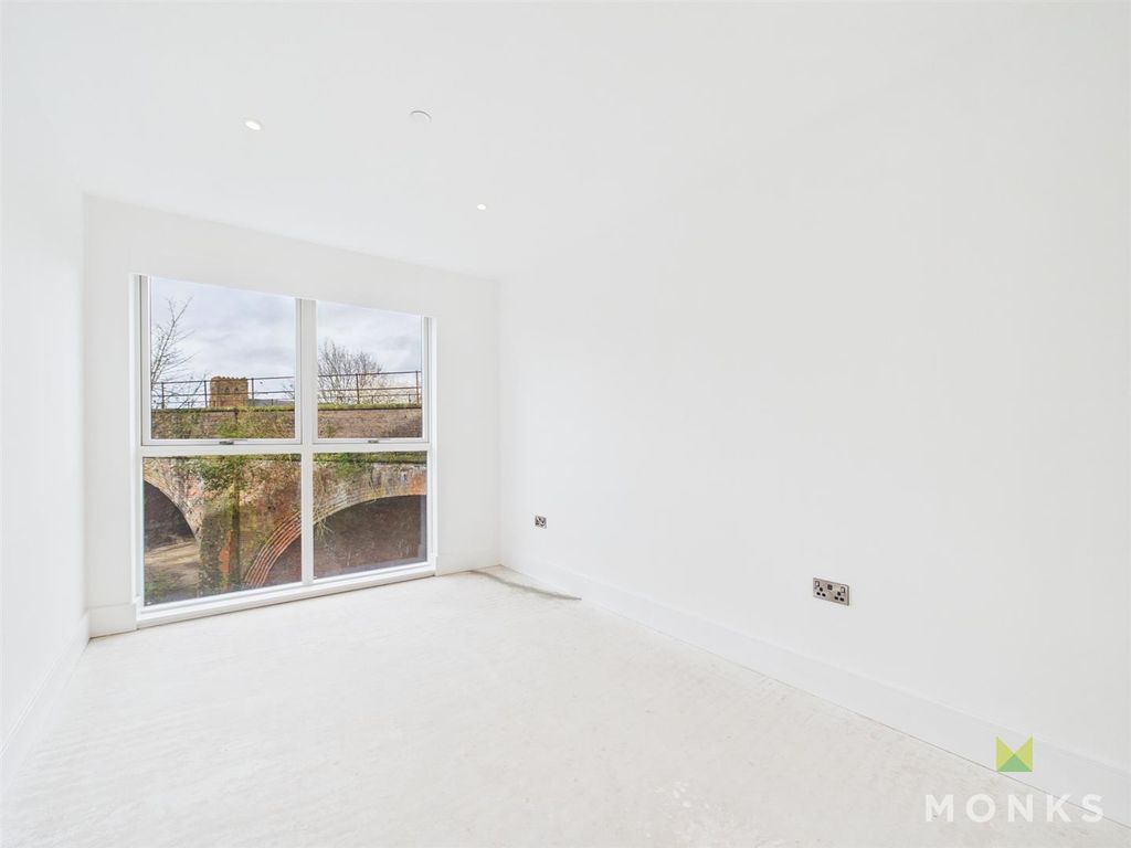 Additional image 12 of 2 bed flat for saleOld Coleham Court, Coleham, Shrewsbury SY3