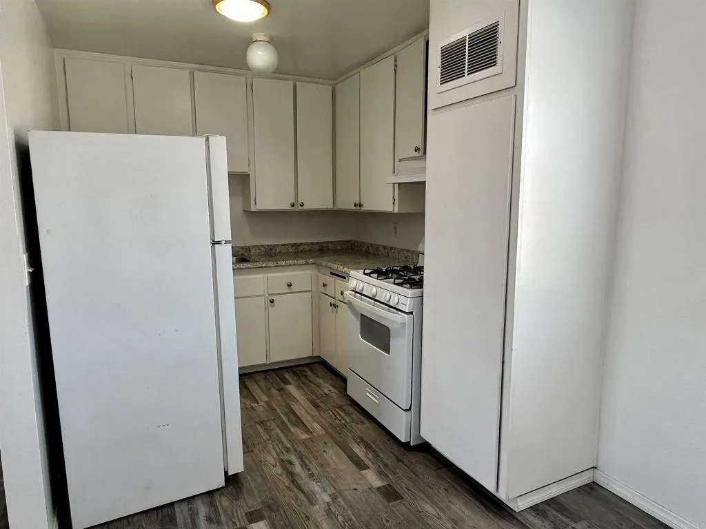 Additional image 10 of 324 Zenith Street Unit 2, Chula Vista, CA 91911