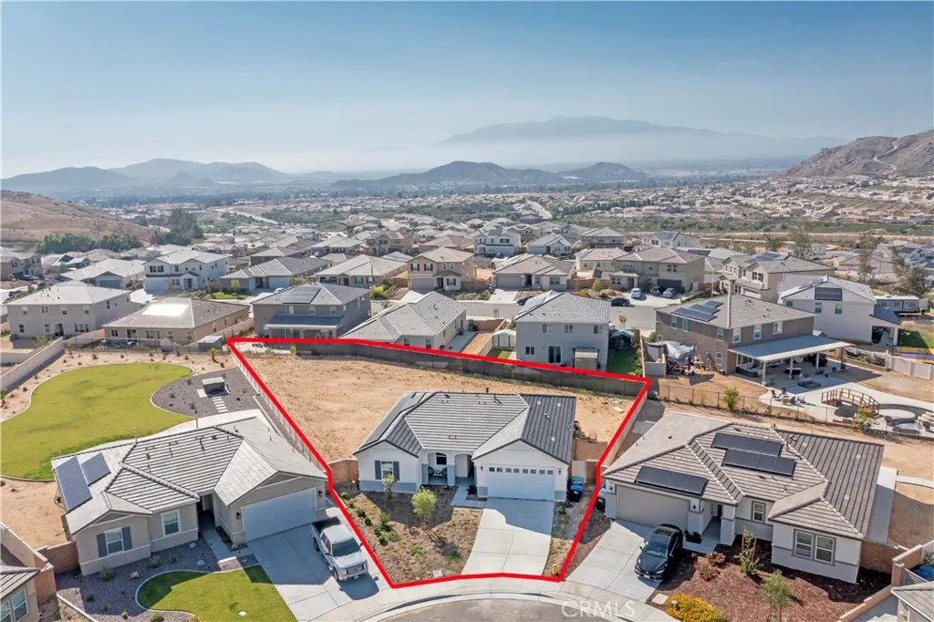 8005 Rooster Court, Riverside, CA 92507