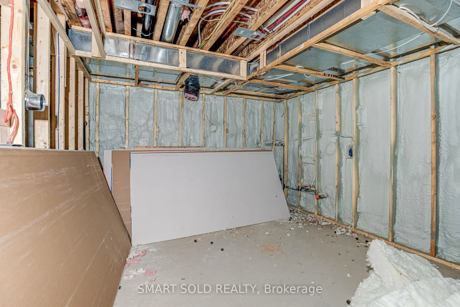 Additional image 18 of 4 Forty Third Street