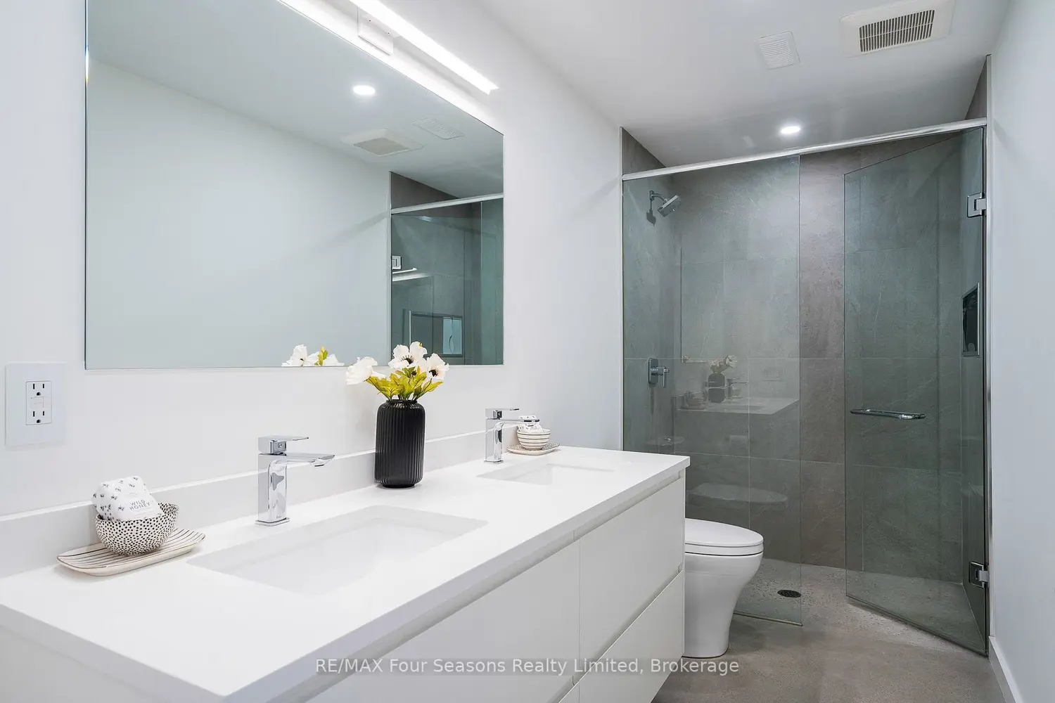 Additional image 13 of 126 Courchevel Crescent