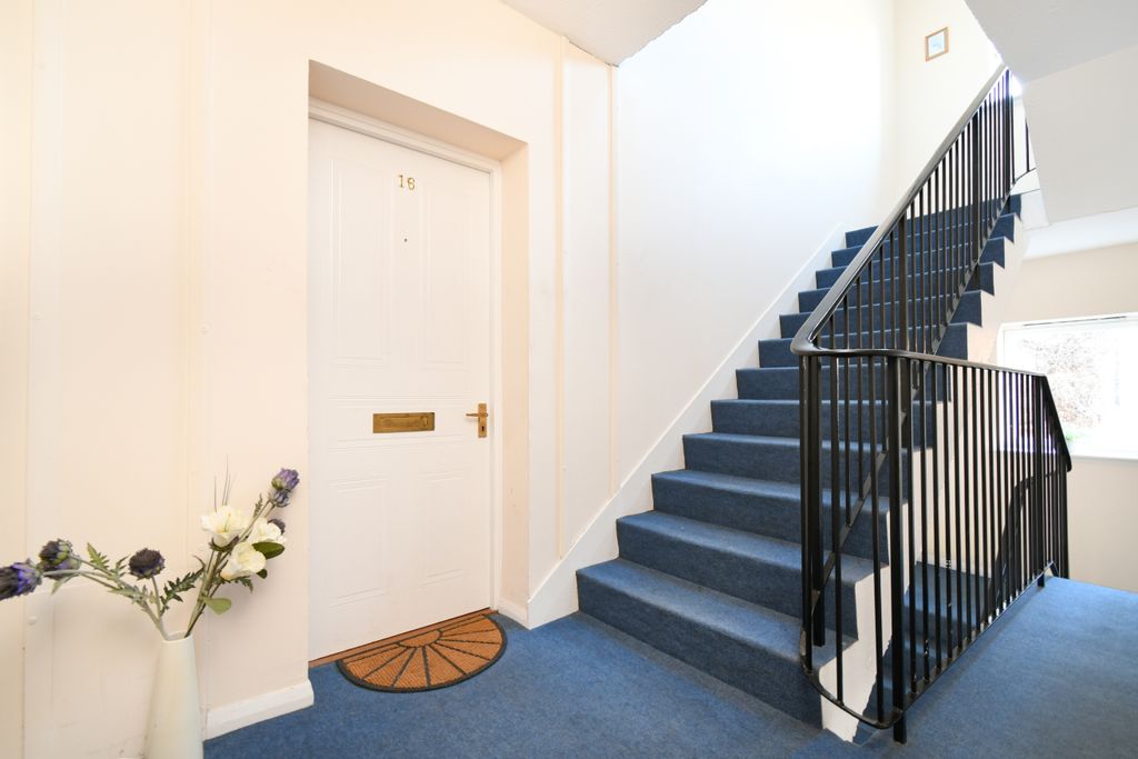 Additional image 8 of 2 bed flat for saleChapel Place, Montrose DD10