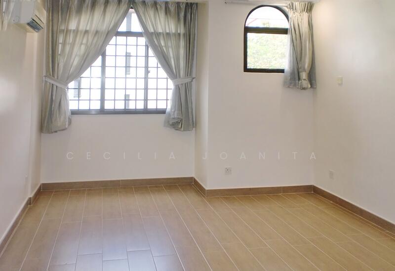 Additional image 6 of Wajek Walk