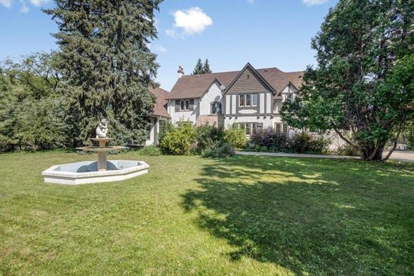 39 Nanton Boulevard, Winnipeg, MB, R3P0N1