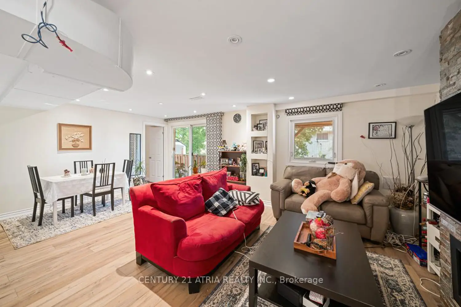 Additional image 16 of 33 Autumn Way