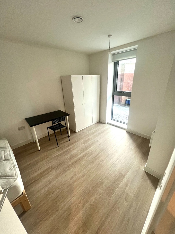 Additional image 11 of 2 Bed Flat, New Kings Head Yard, M3, N1 7GU