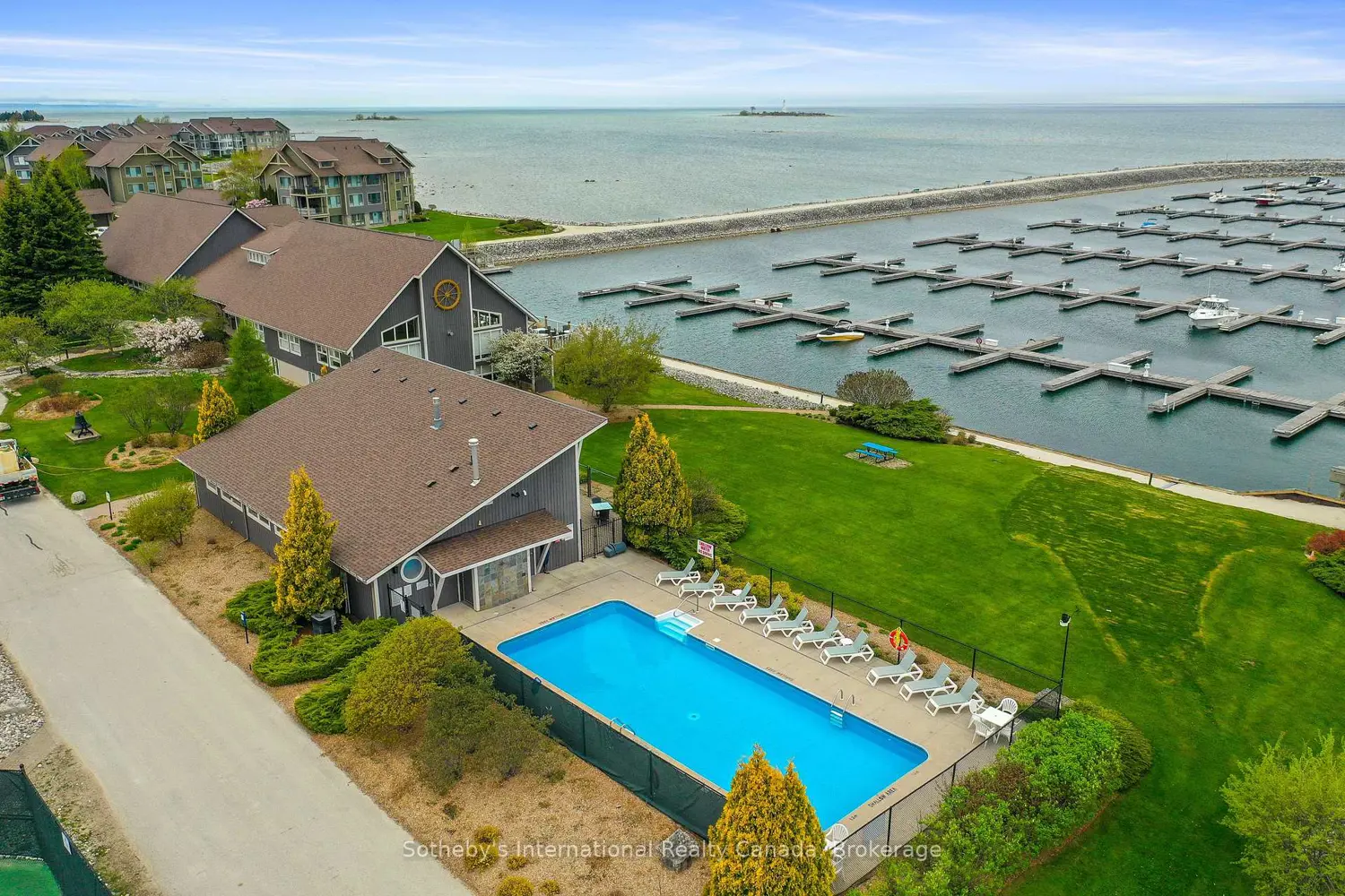 Additional image 11 of 408 Mariners Way