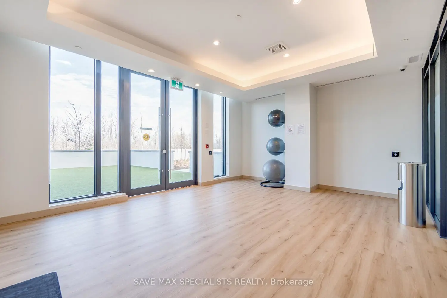 Additional image 18 of 225 Veterans Drive 901