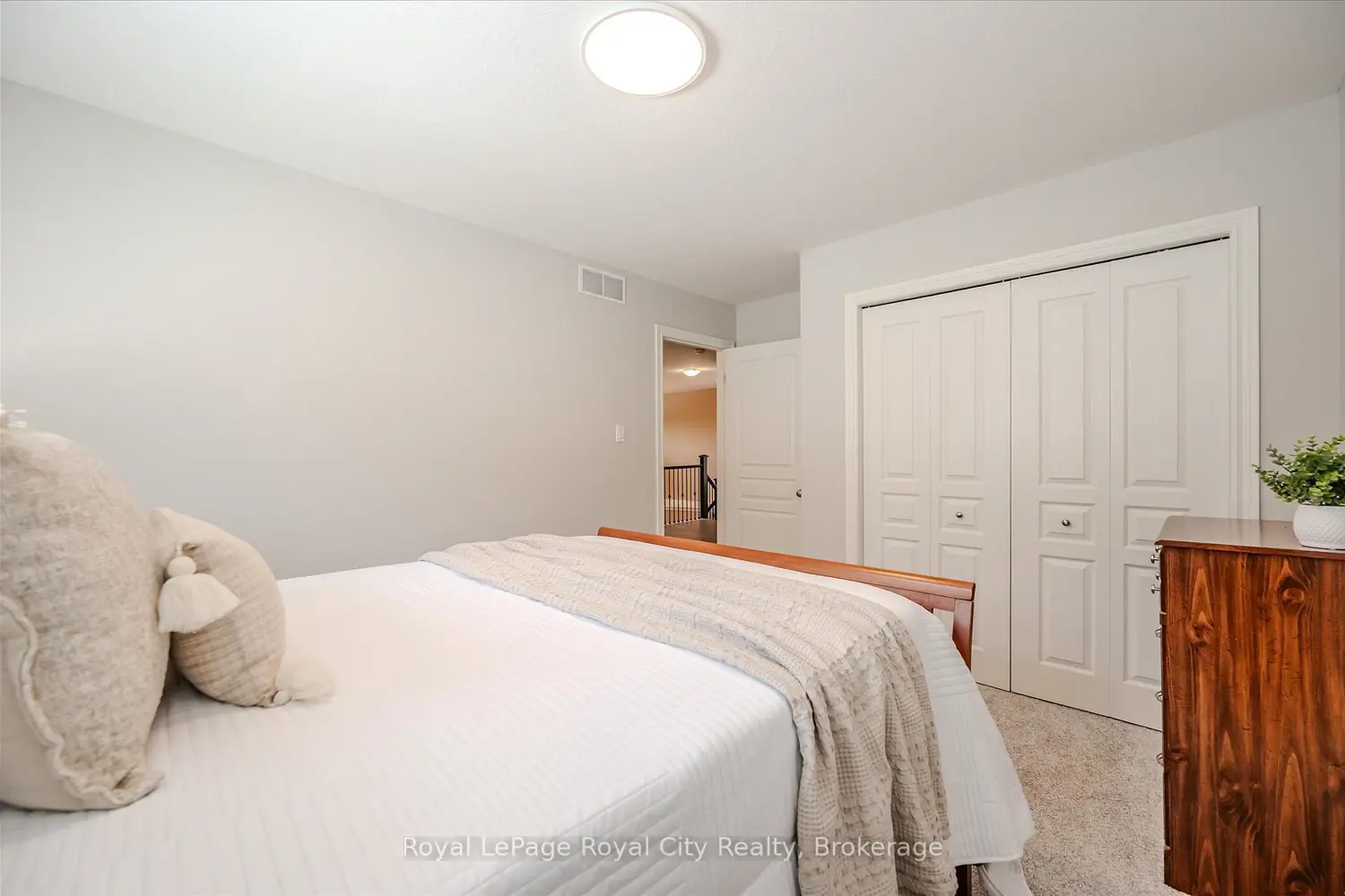 Additional image 14 of 16 Hall Avenue