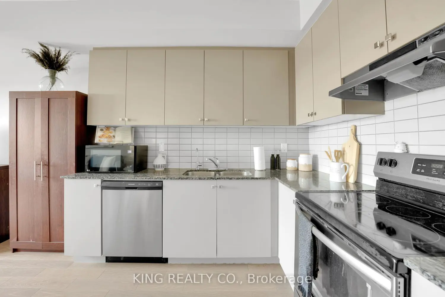 39 John Perkins Bull Drive 14
