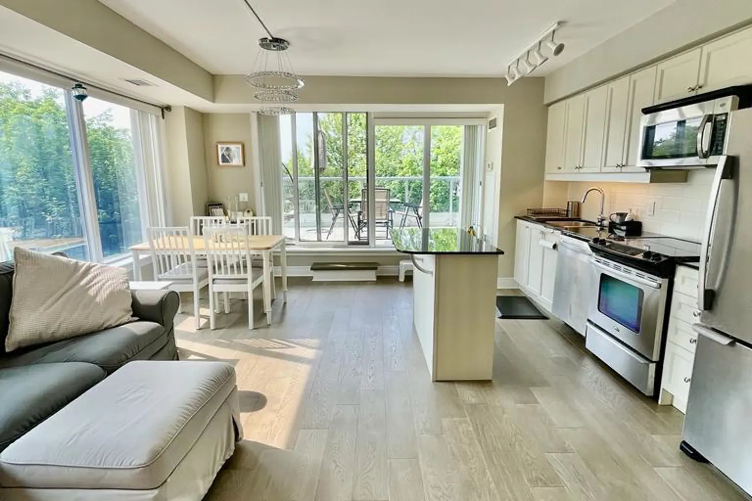 701 Sheppard Avenue 315
