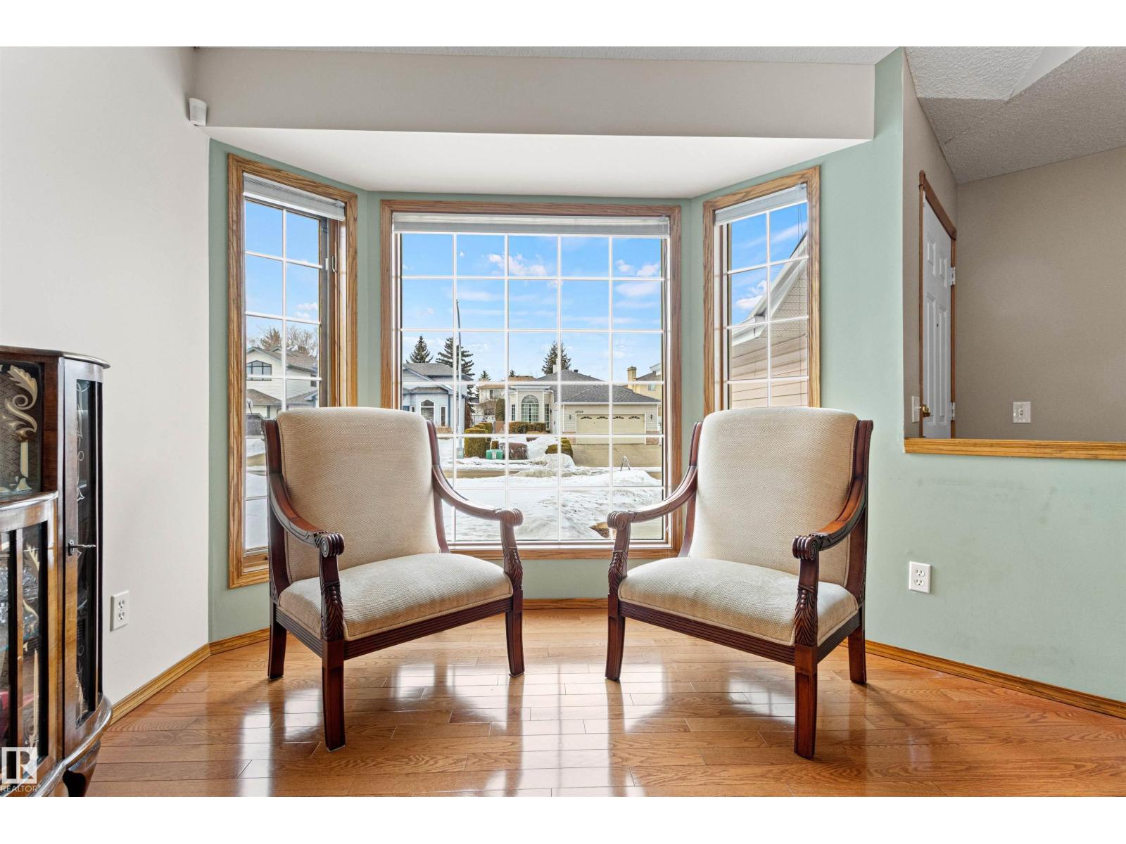 Additional image 4 of 15815 63 Street NW, Edmonton, AB, T5Y2R8